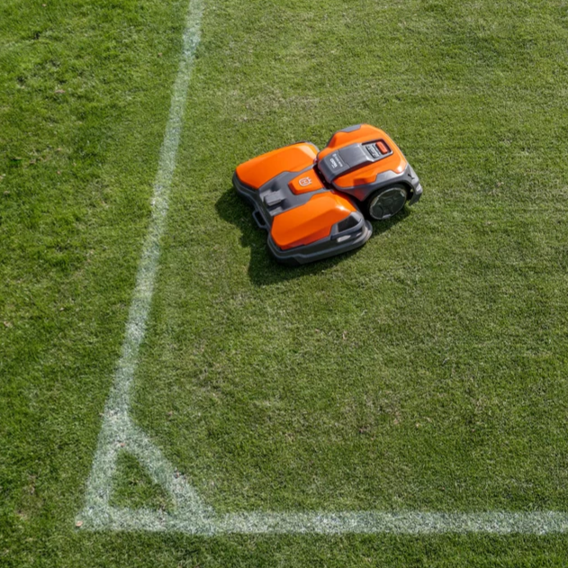 Robotmaaier op veld 3